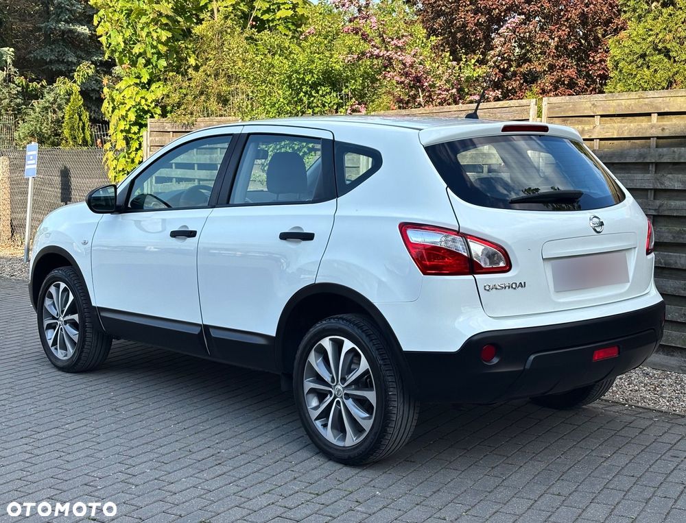 Nissan Qashqai 1.6 Visia - 4