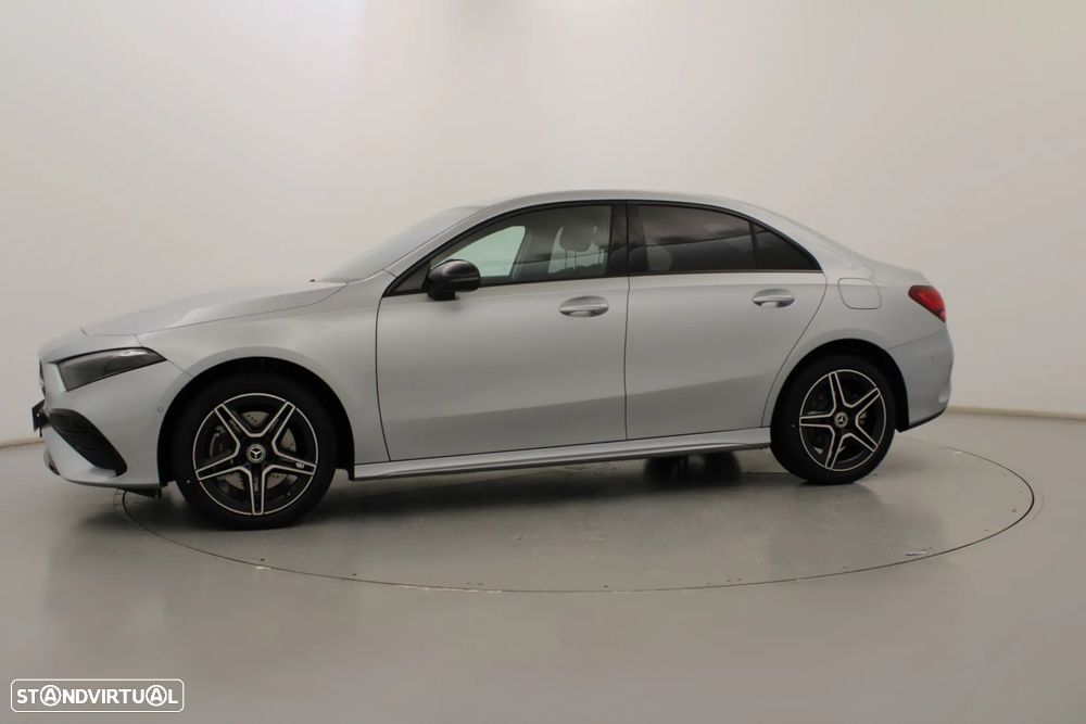 Mercedes-Benz A 250 Limousine e - 13
