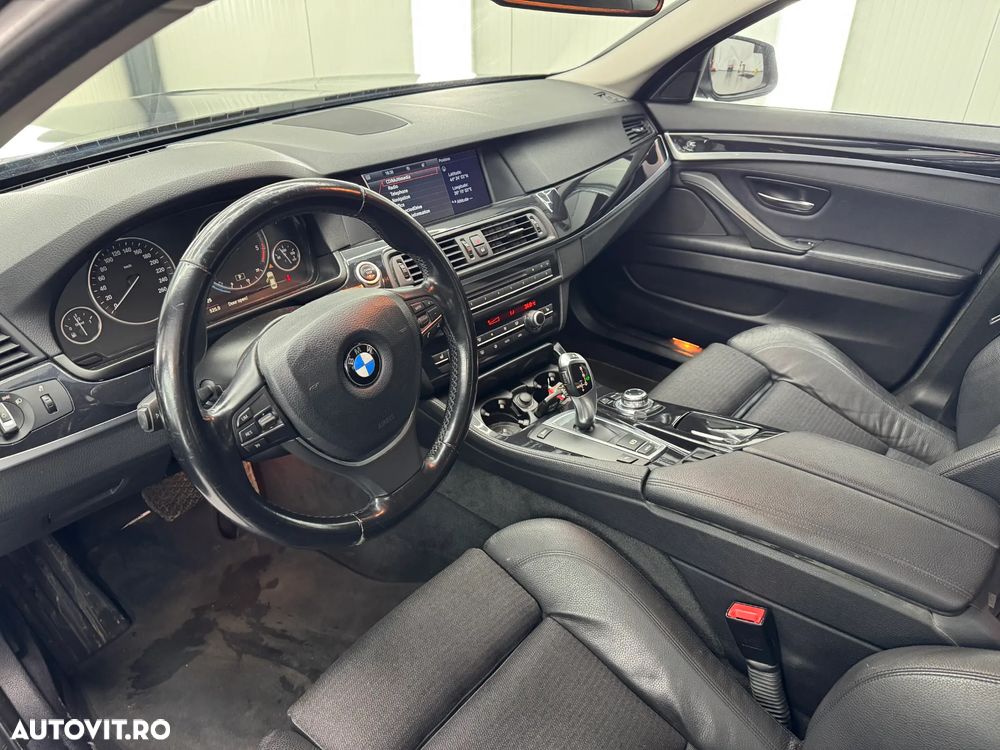 BMW Seria 5 520d Aut. - 19