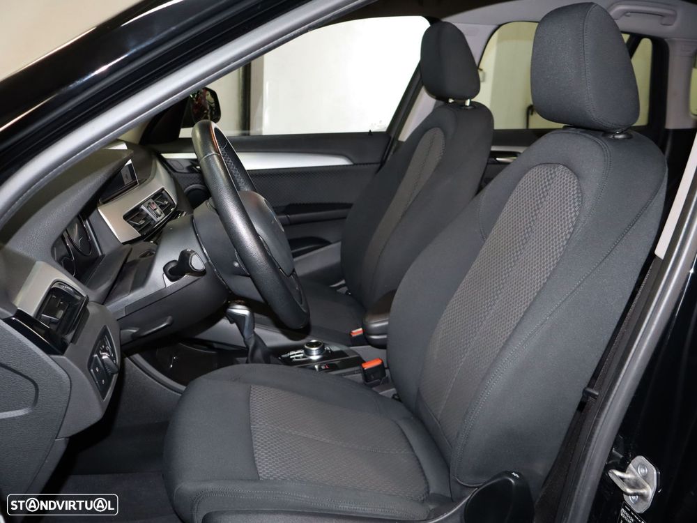BMW X1 25 e xDrive - 10