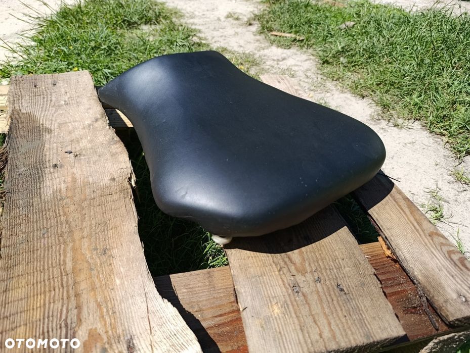 Siedzenie fotel kanapa siedzisko Yamaha R1 1000 Rn04 ścigacz C4 - 5