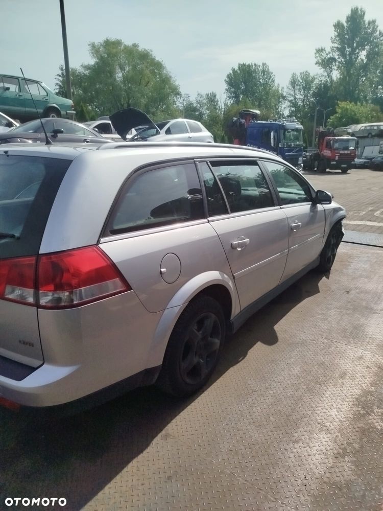Opel Vectra C na części - 8