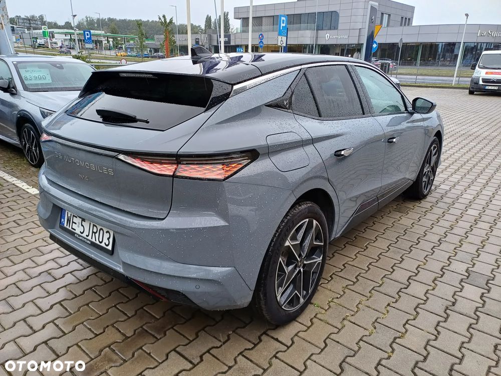 DS Automobiles N°4 - 3