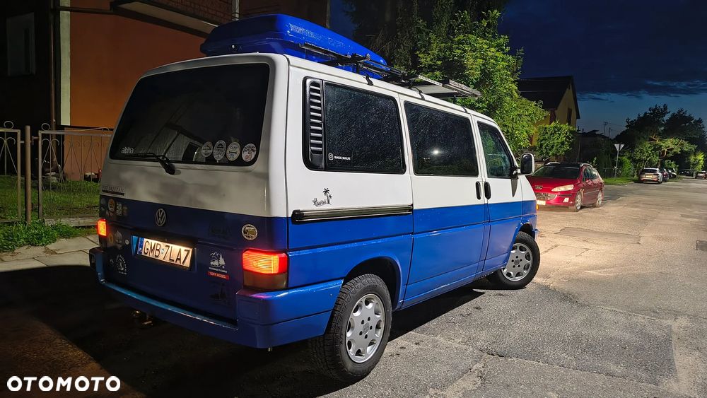 Volkswagen Multivan - 16