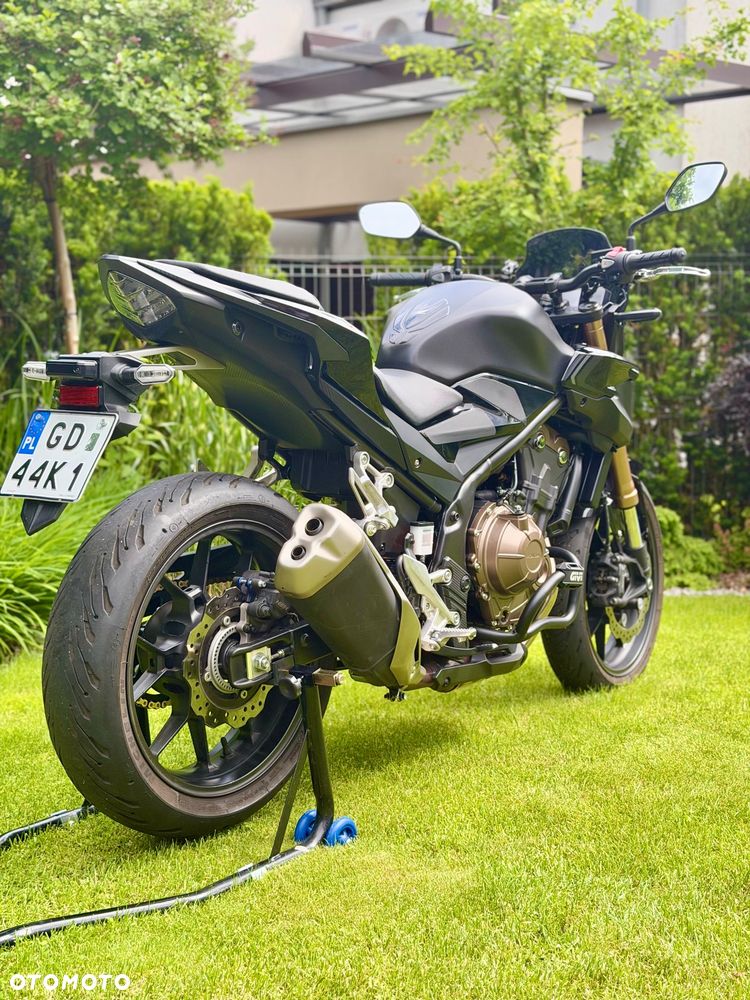 Honda CB - 2
