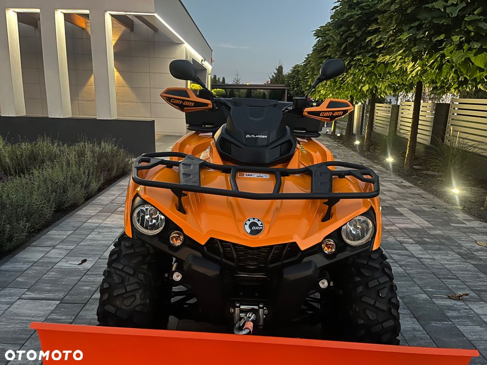 Can-Am Outlander - 3