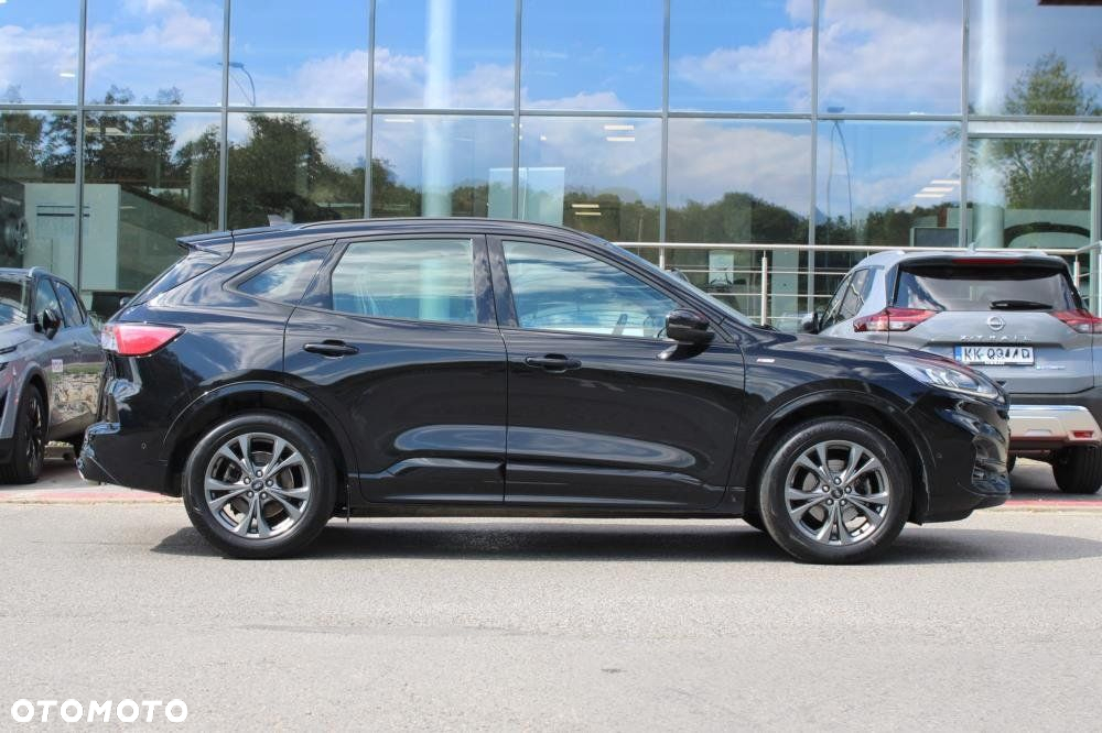 Ford Kuga - 4