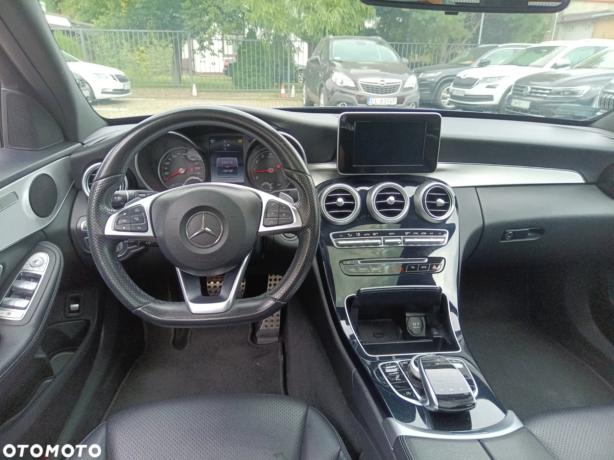 Mercedes-Benz Klasa C 200 4-Matic 9G-TRONIC - 13