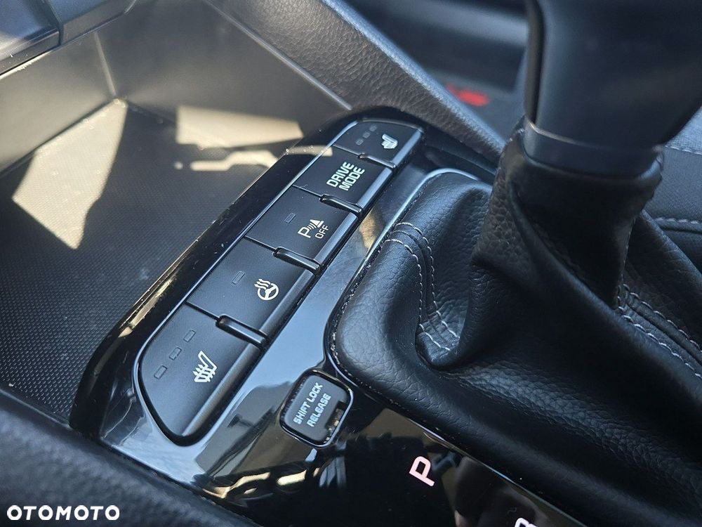 Kia Stonic 1.0 T-GDI M DCT - 26