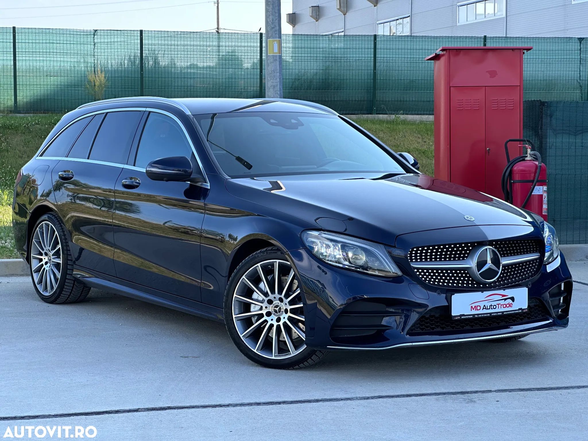 Mercedes-Benz C 300 d T 4Matic 9G-TRONIC AMG Line - 1