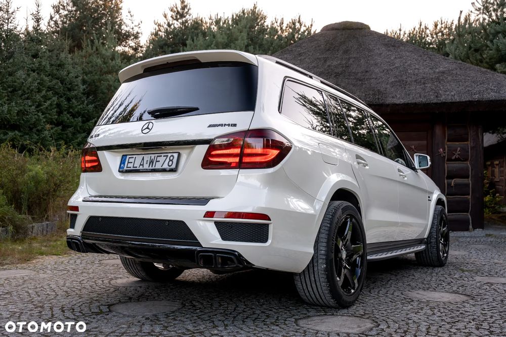 Mercedes-Benz GL 63 AMG 4Matic AMG Speedshift Plus 7G-TRONIC - 14