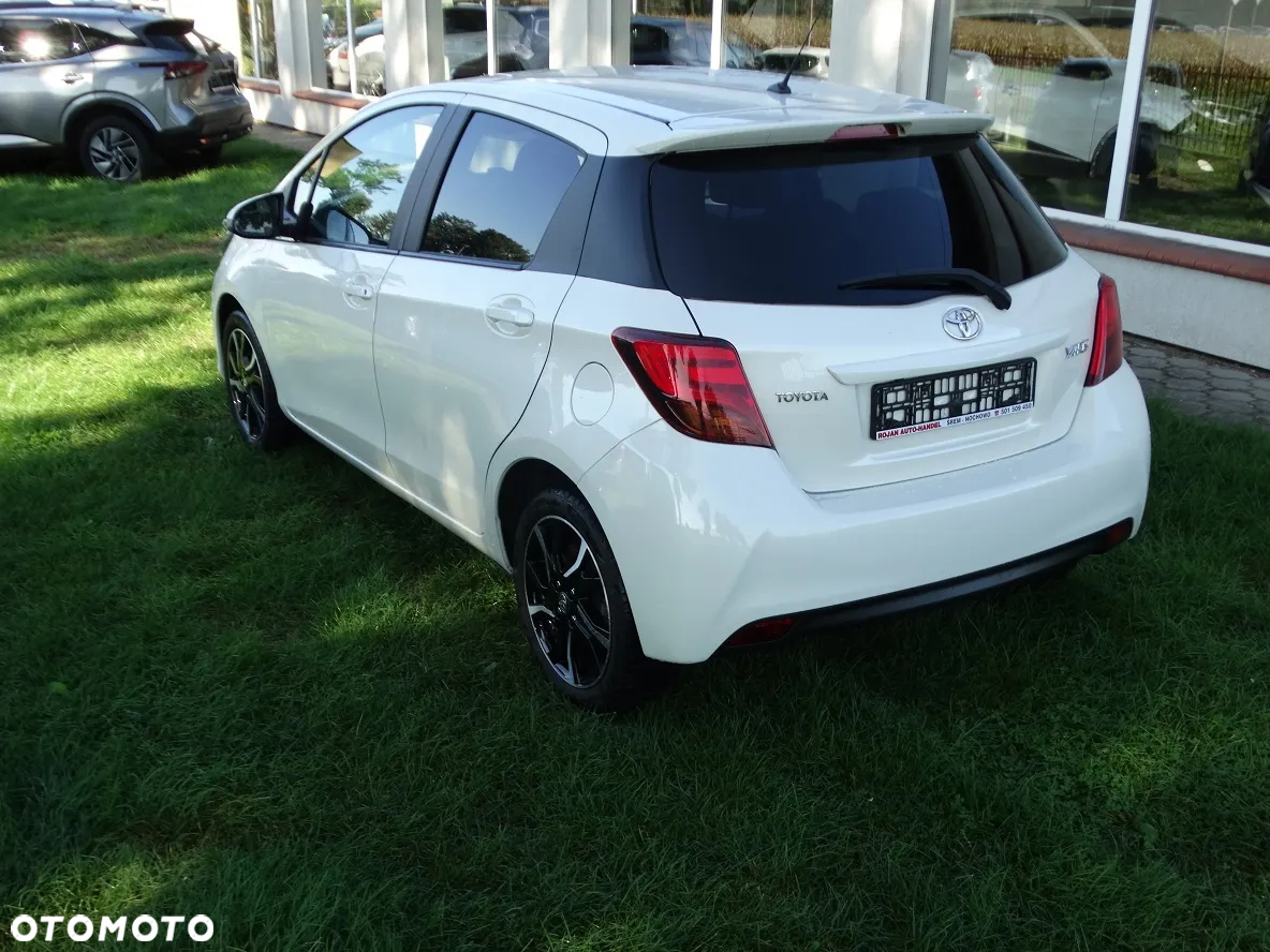 Toyota Yaris - 9