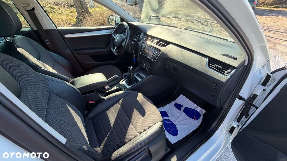 Skoda Octavia 2.0 TDI Ambition EU6 - 36