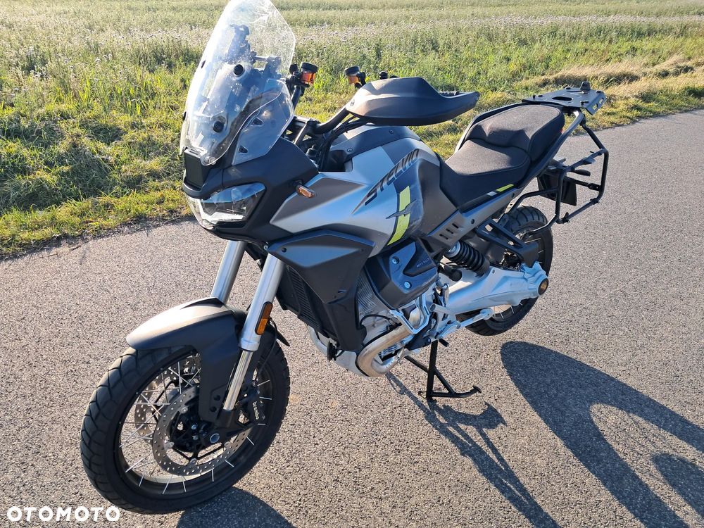 Moto Guzzi Stelvio - 7