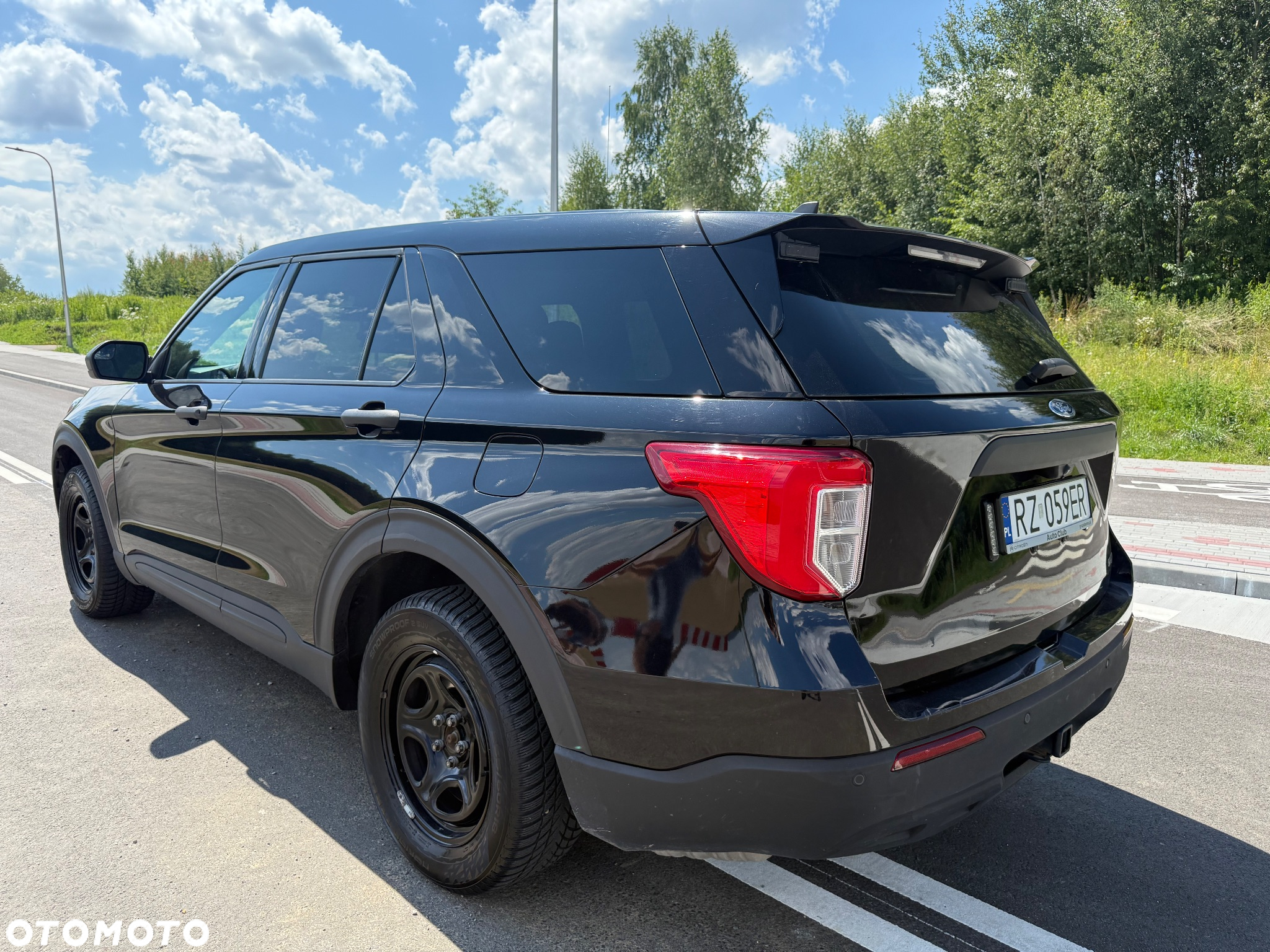 Ford Explorer EcoBoost Plug-in Hybrid ST-LINE - 3