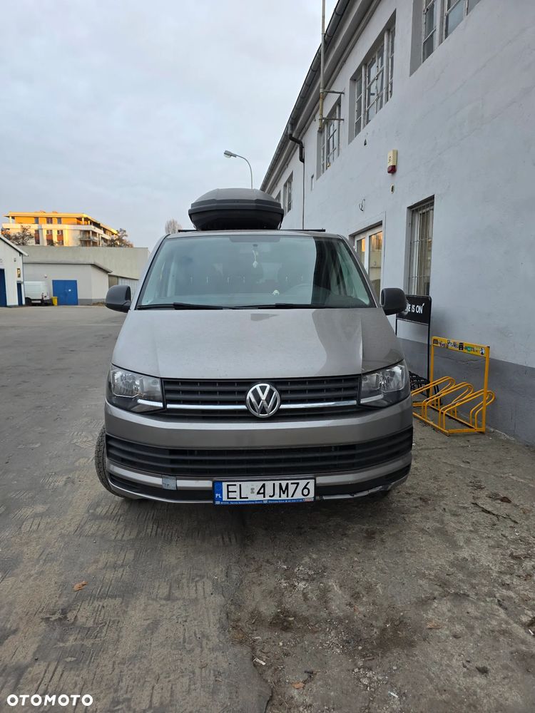 Volkswagen Caravelle - 8