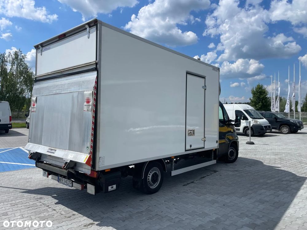 Iveco 35S18 Kontener 8EP Winda - 5