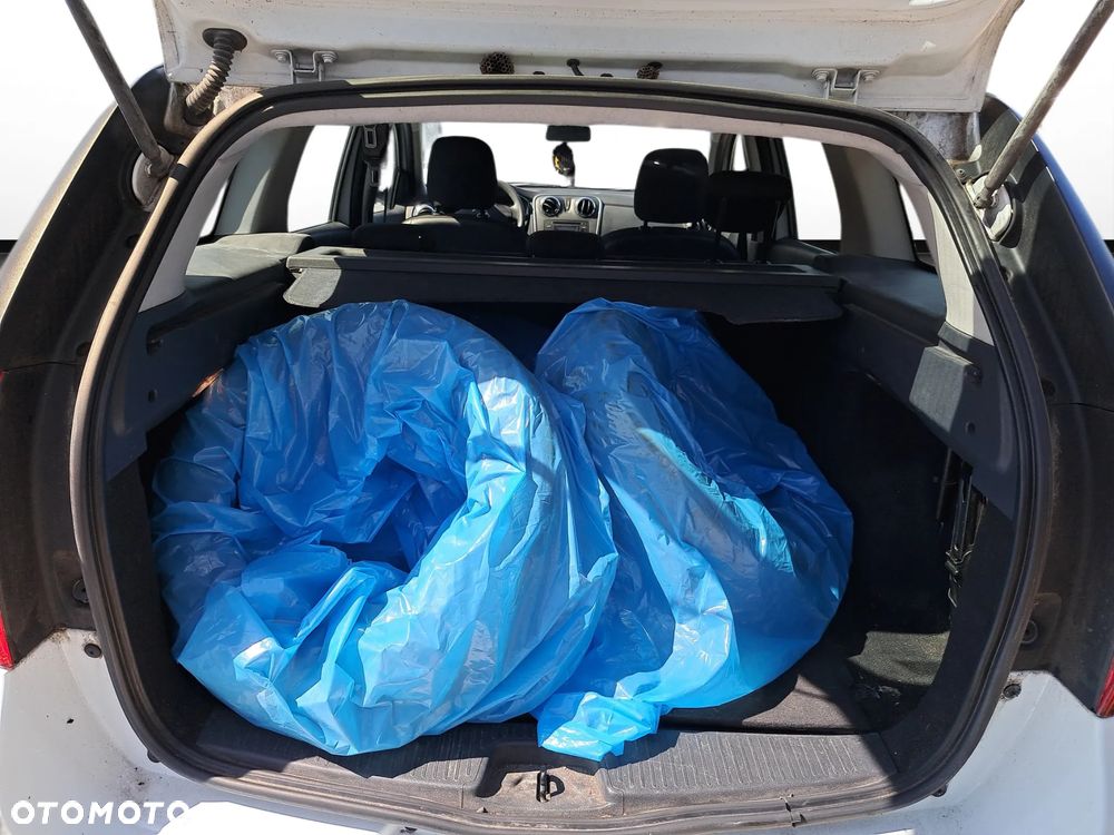 Dacia Logan 1.2 16V Ambiance - 12