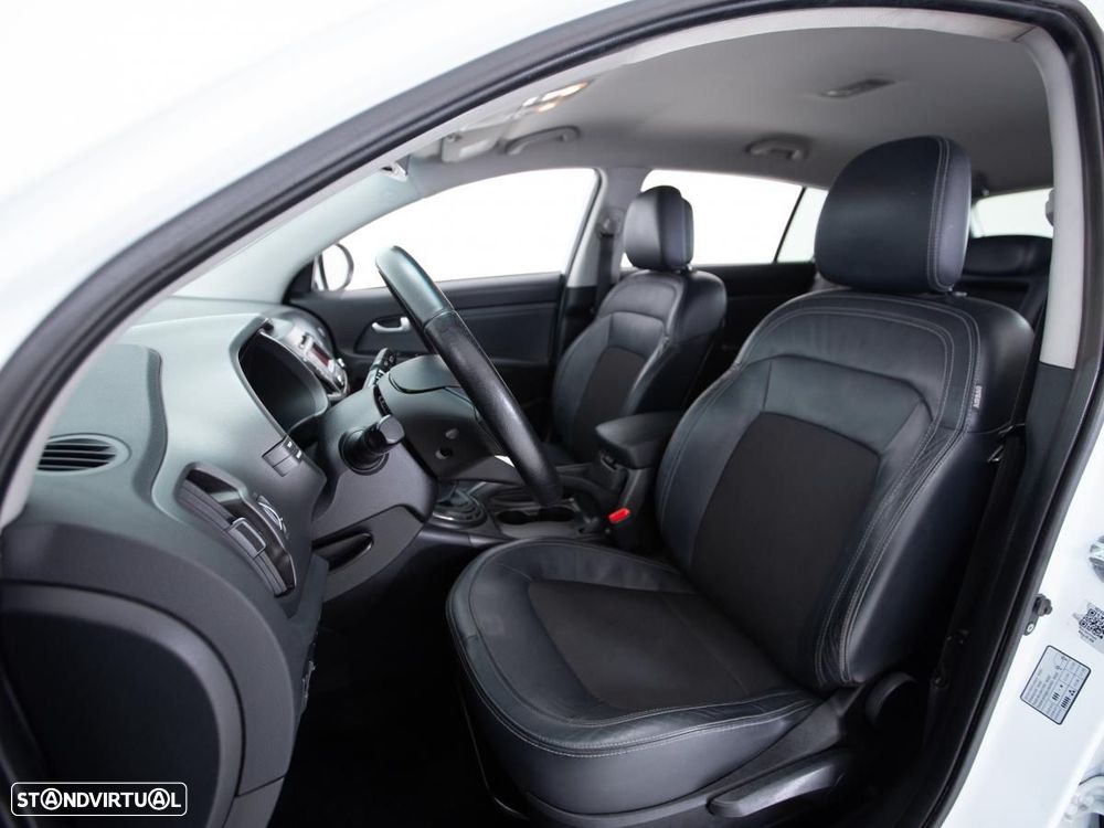 Kia Sportage - 8