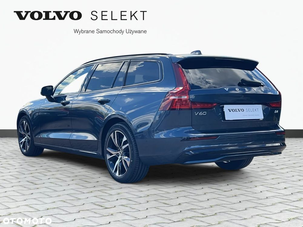 Volvo V60 B4 B Plus Dark - 8