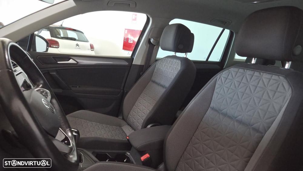 VW Tiguan 1.4 TSI eHybrid Conceptline DSG - 11