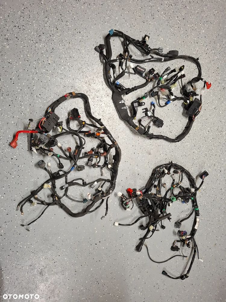 Suzuki GSXS 750 950 1000 wiązka instalacja - 1