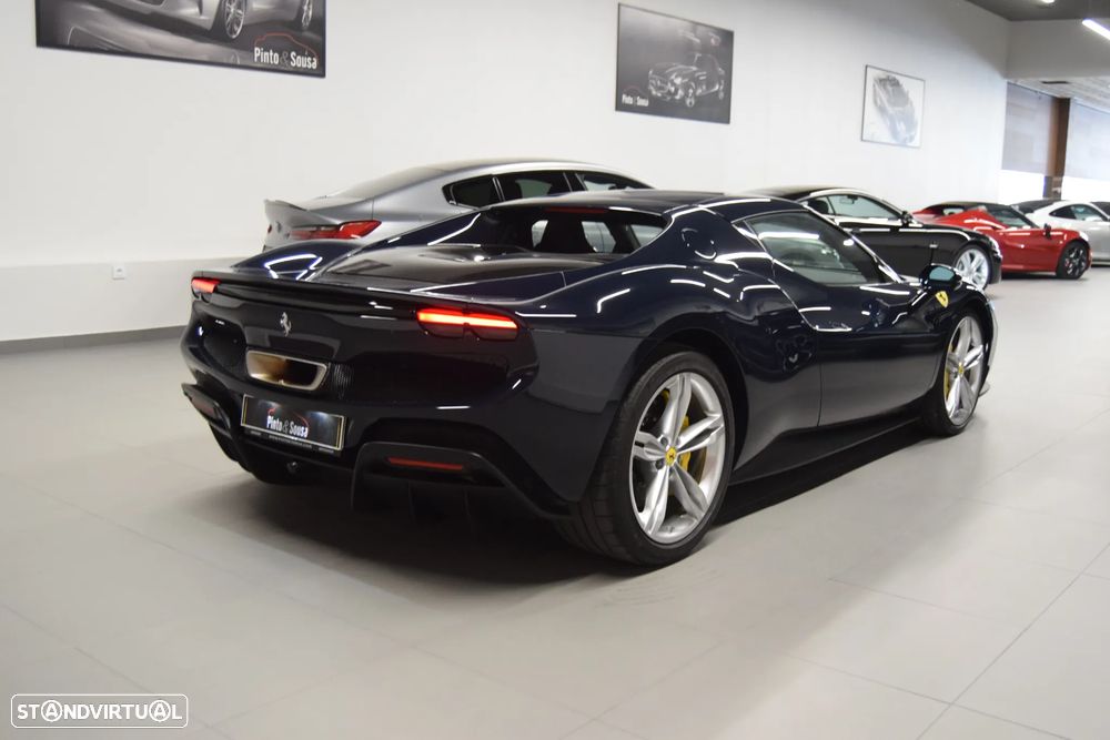Ferrari 296 GTB Coupe - 16