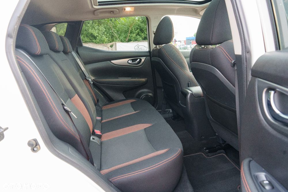 Nissan Qashqai 1.3 DIG-T N-Motion - 18