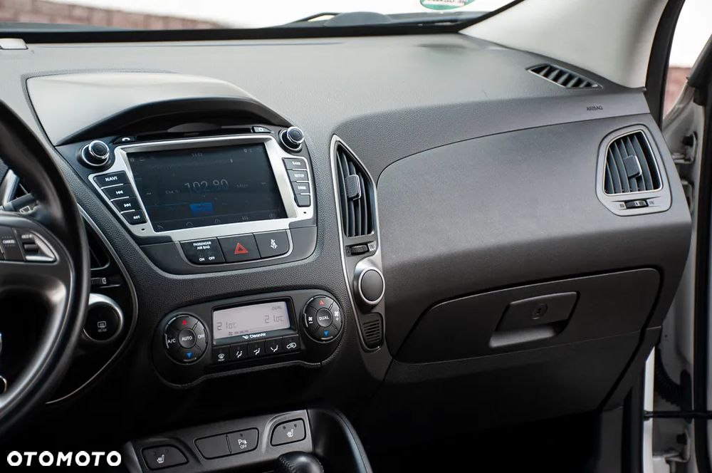 Hyundai ix35 2.0 2WD Automatik Trend - 29