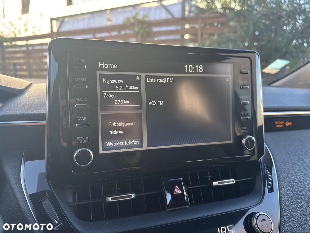 Toyota Corolla 1.8 Hybrid Comfort - 19