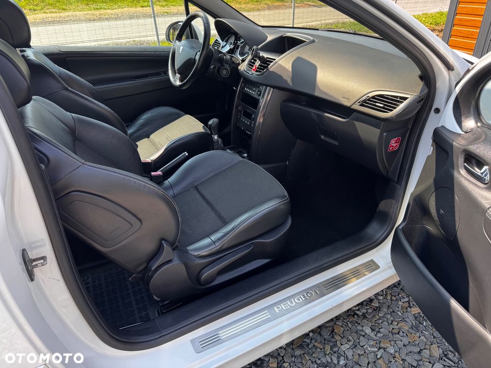 Peugeot 207 1.6 HDi 16V Sporty - 12