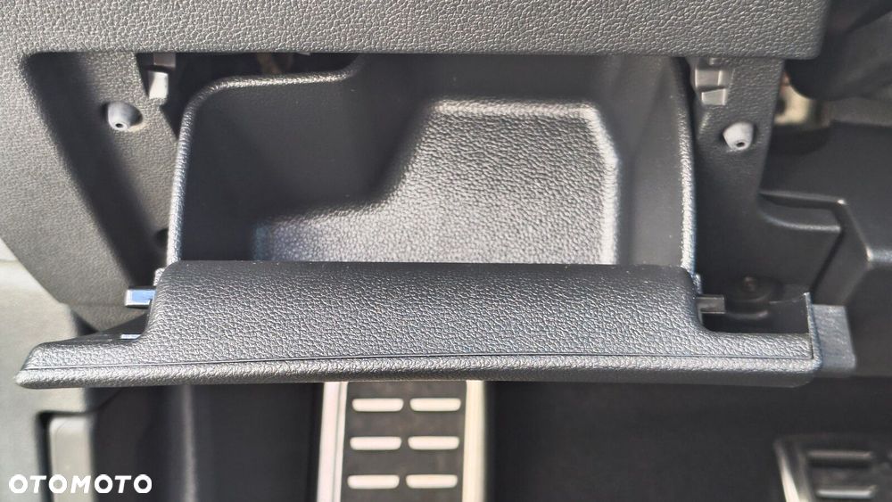 Volkswagen Tiguan - 24