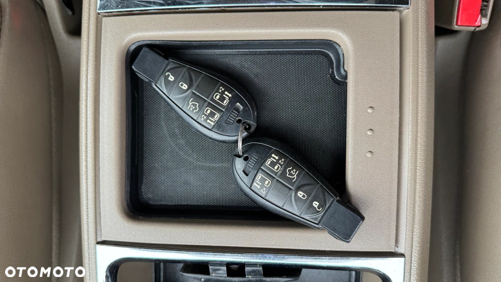 Chrysler Grand Voyager 2.8 CRD Limited - 21