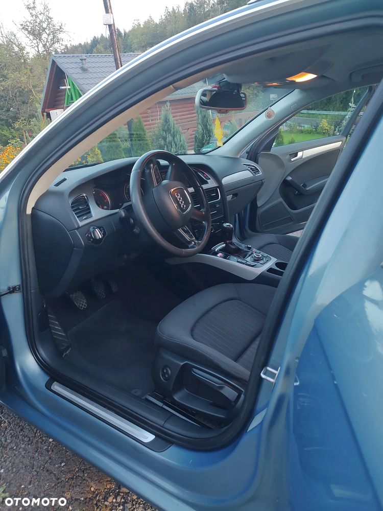 Audi A4 Avant 2.0 TDI - 7