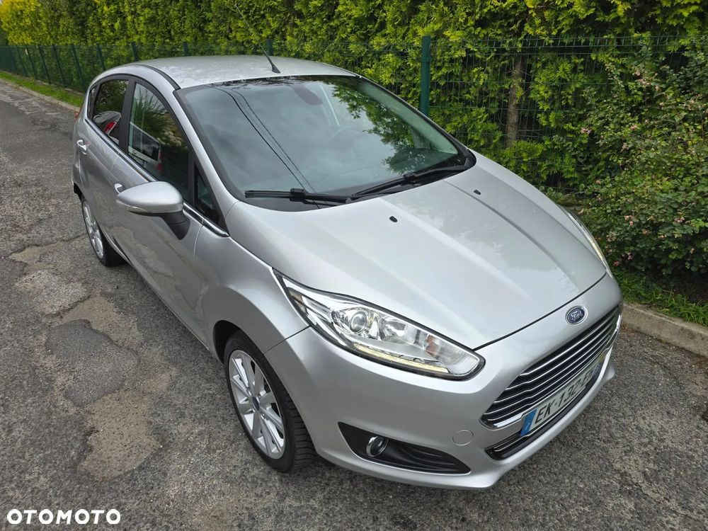 Ford Fiesta 1.0 EcoBoost Titanium - 17