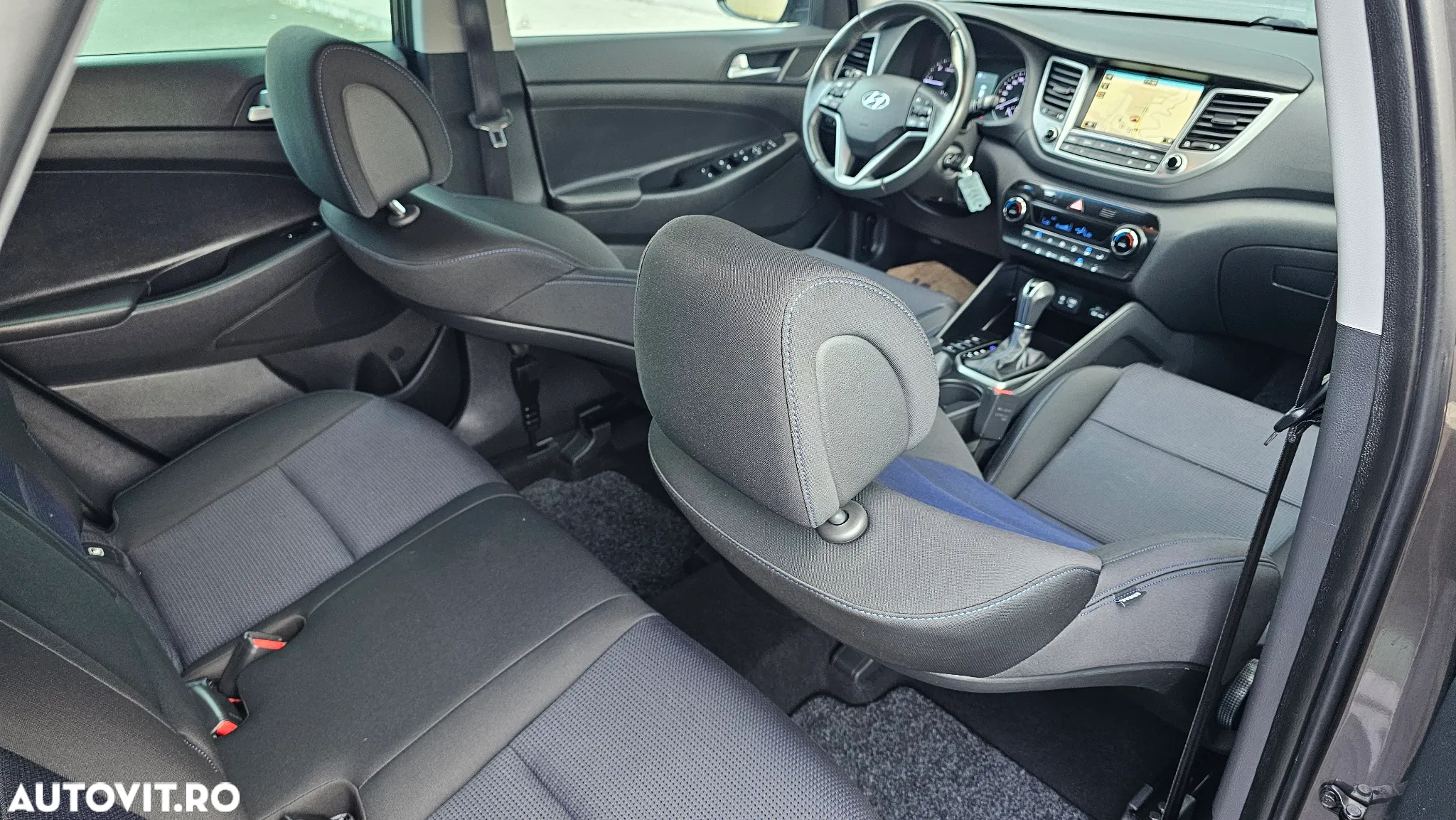 Hyundai Tucson blue 1.7 CRDi 2WD DCT Passion Plus - 36