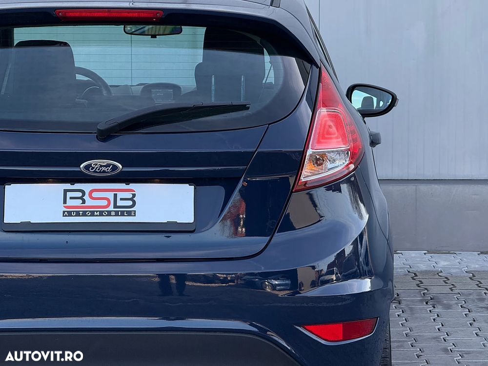 Ford Fiesta 1.5 TDCi Ambiente - 29