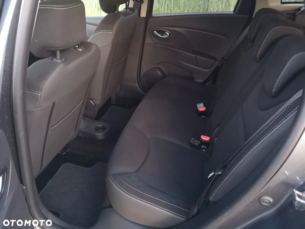 Renault Clio TCe 90 Luxe - 27