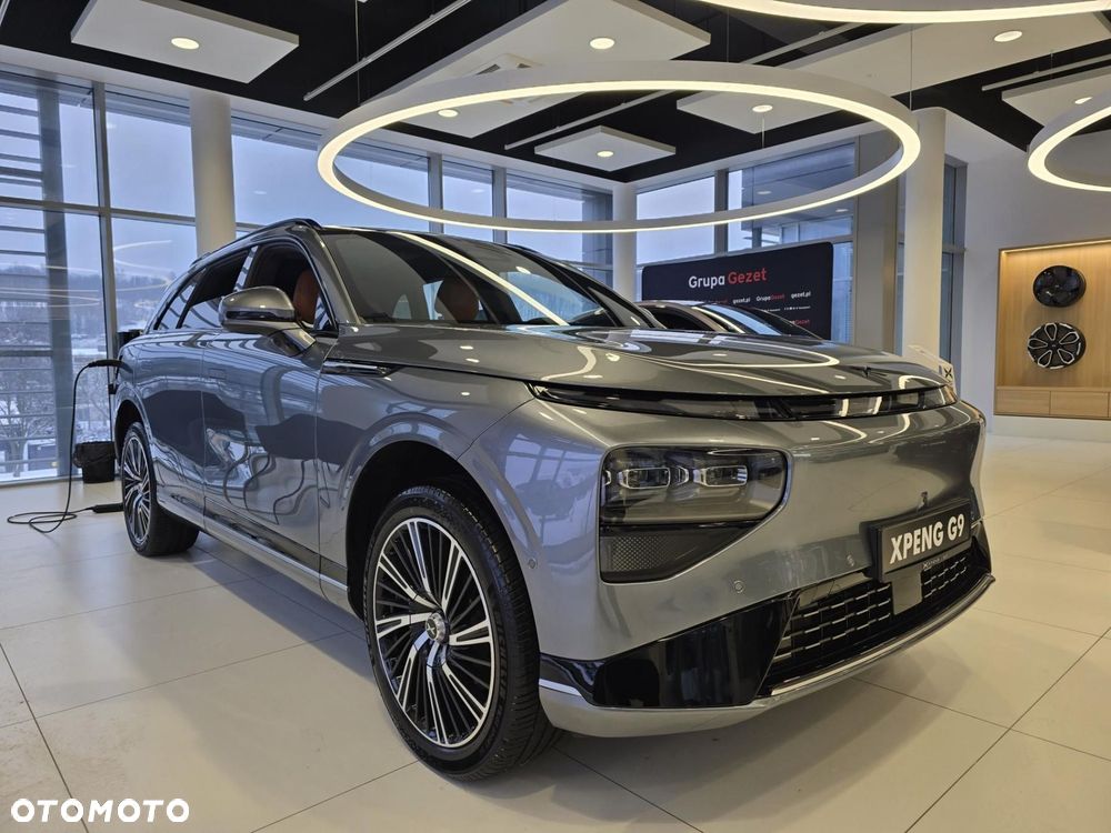 XPeng G9 - 2