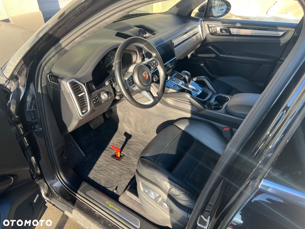 Porsche Cayenne E-Hybrid Tiptronic S Platinum Edition - 13