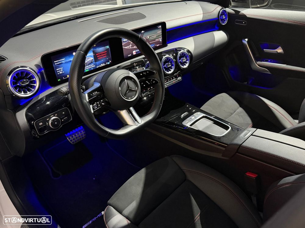 Mercedes-Benz CLA 250 e - 12