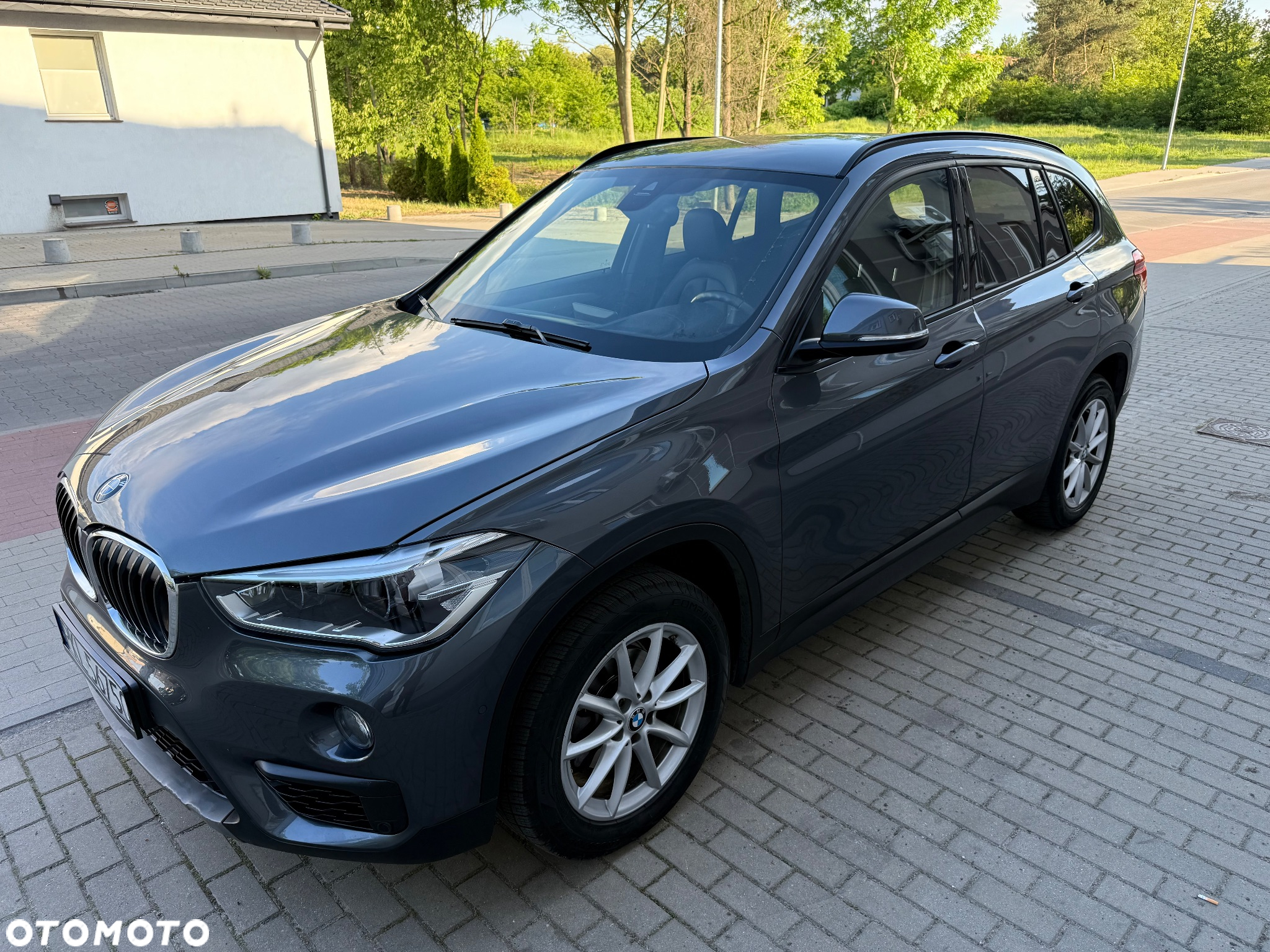 BMW X1 sDrive16d xLine - 10