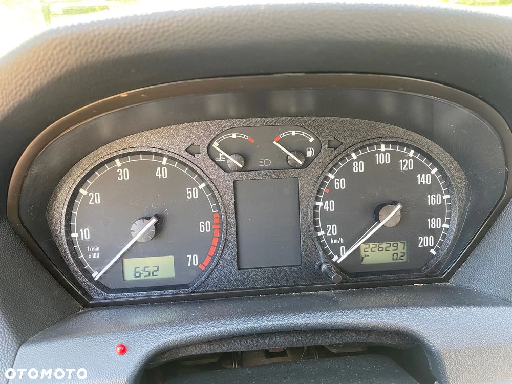 Skoda Fabia 1.4 16V Classic - 11