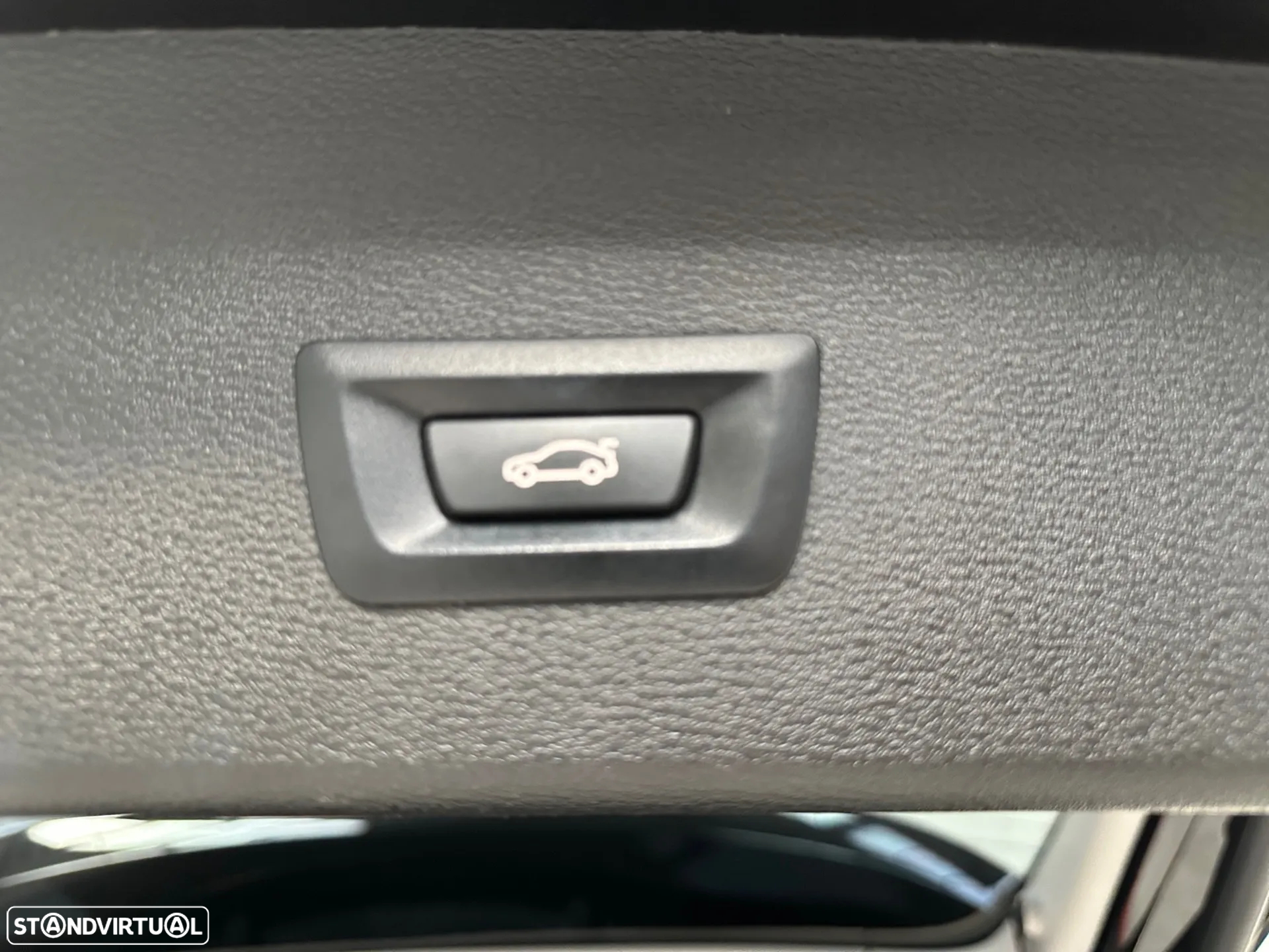 BMW X1 16 d sDrive Advantage - 13