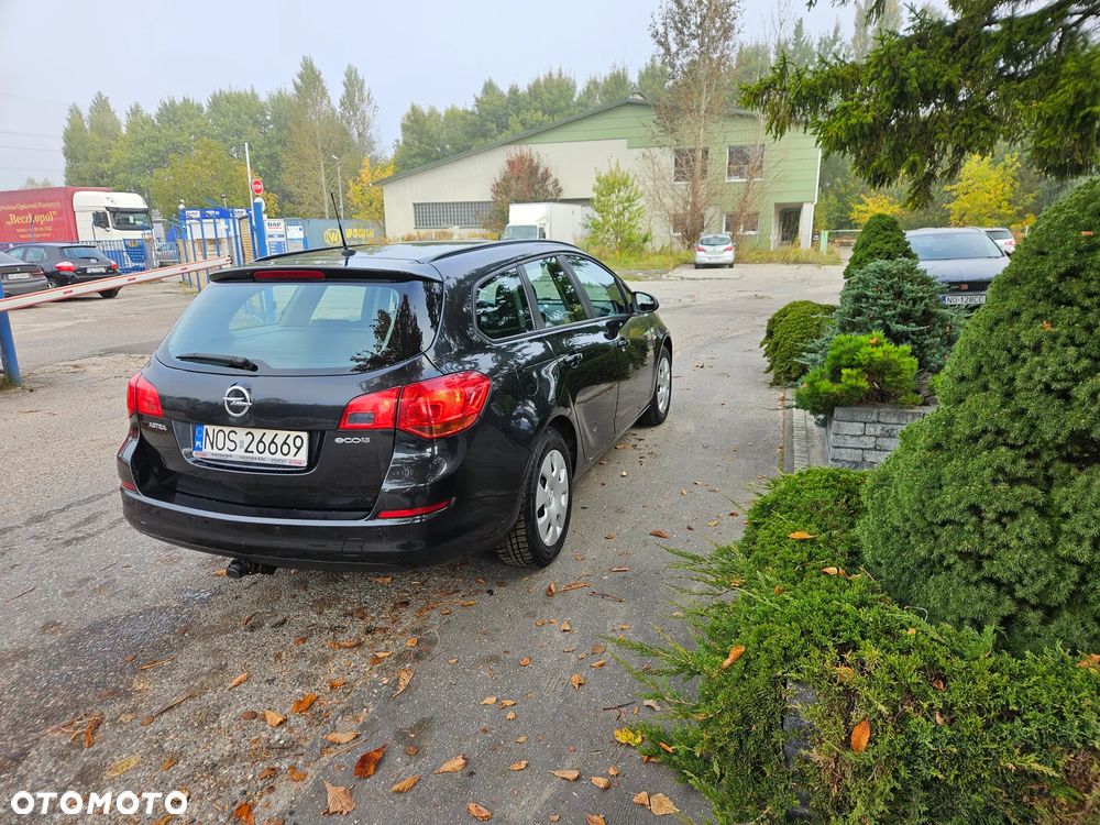 Opel Astra - 11