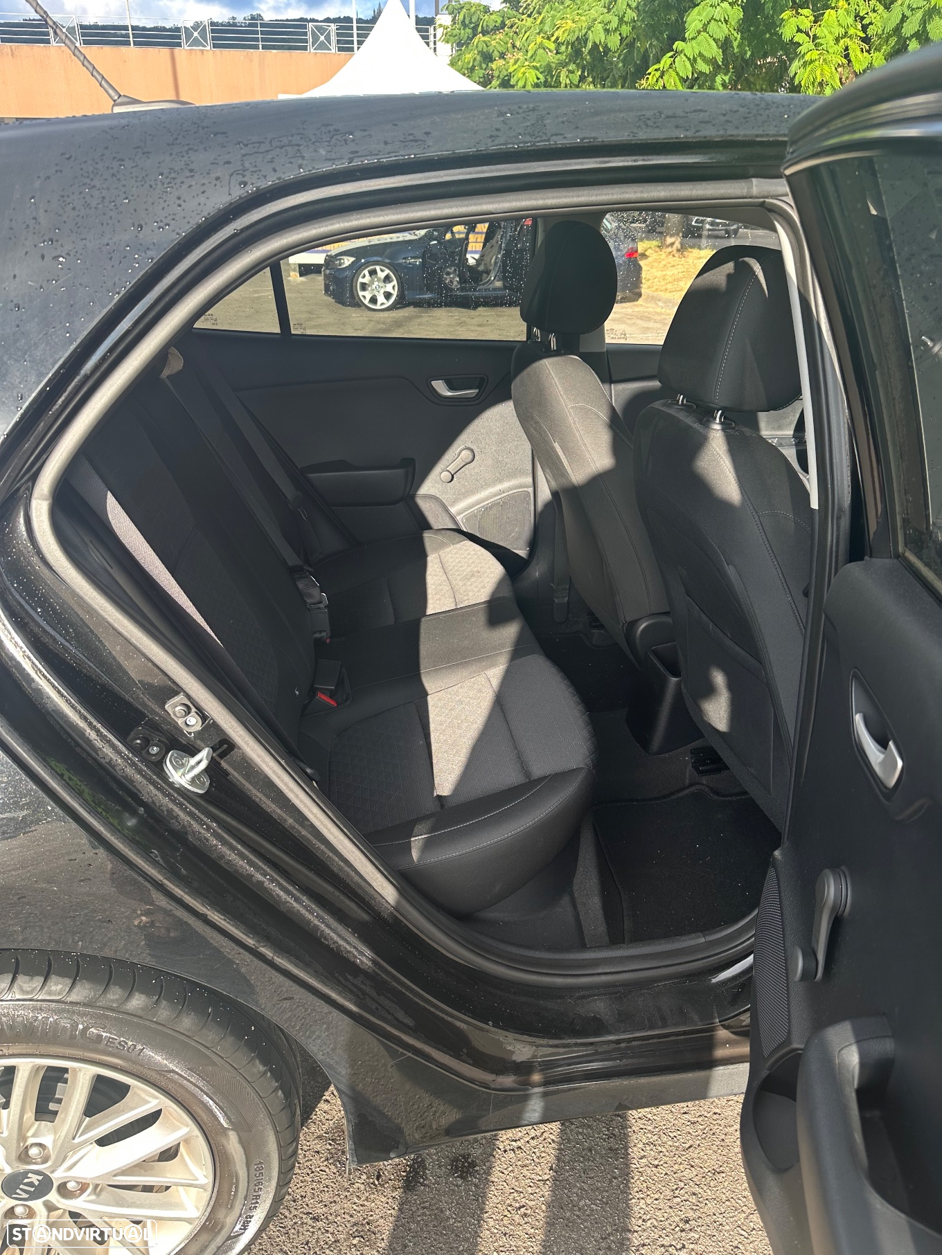 Kia Rio 1.2 CVVT Urban - 10