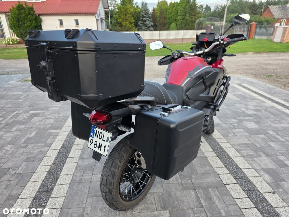 Honda VFR - 14