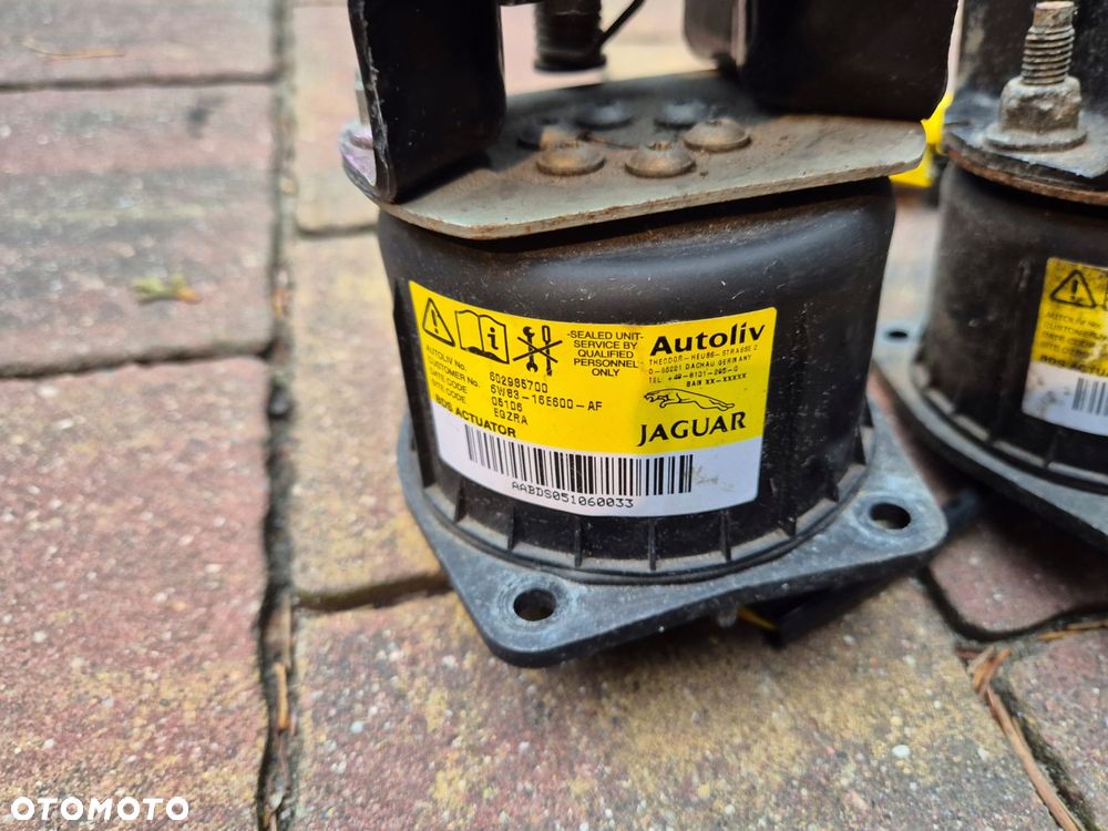 poduszka maski komplet 2szt jaguar xk x150 6w83-16e600-af 6w83-16e600-ag - 2