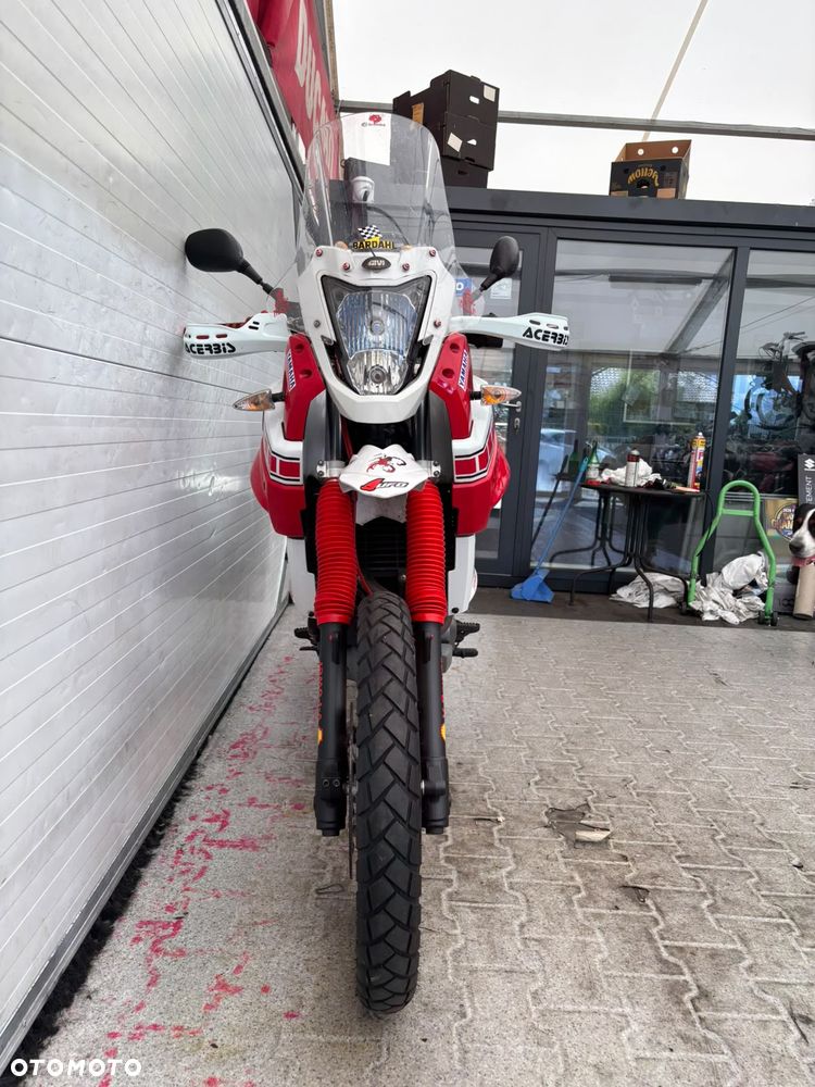 Yamaha XT - 33