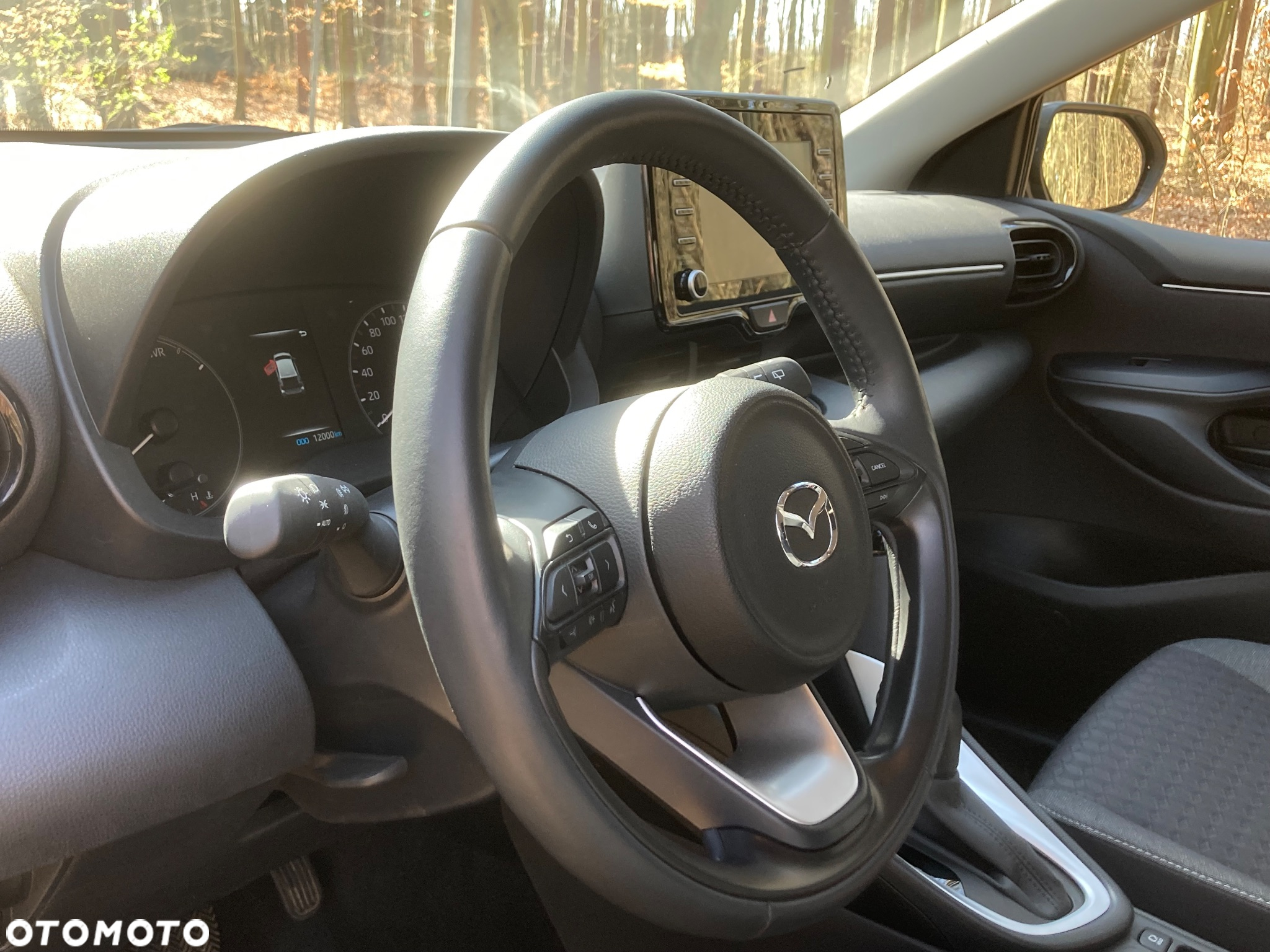 Mazda 2 - 12